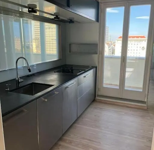Apartment Spacious In The Center Of Vienna! *