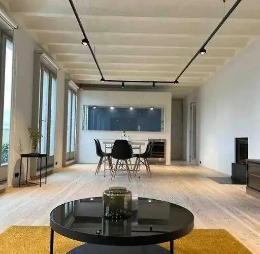 Spacious In The Center Of Vienna! Apartment